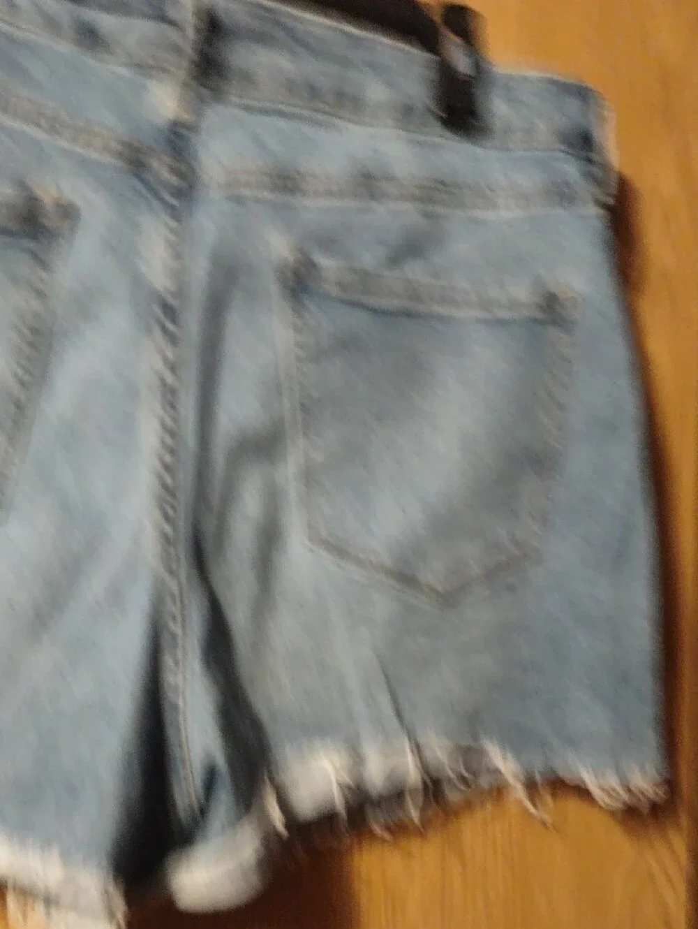 Nine West Light Wash Denim Frayed Hem Jean Shorts